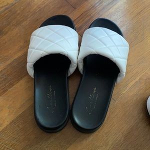 White/black sandals